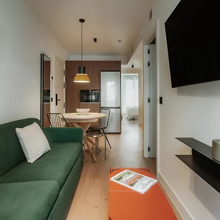 Via Monte Apartments By Olala Homes-3