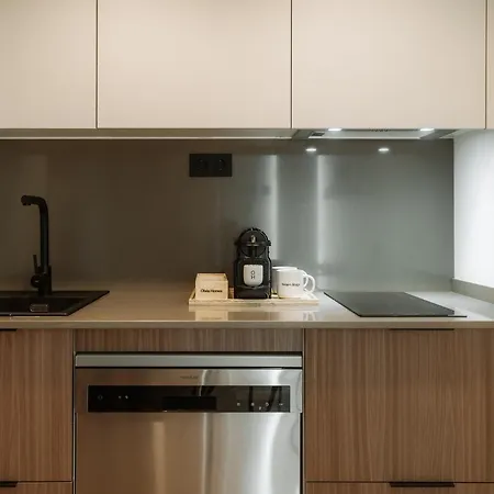 Via Monte Apartments By Olala Homes-2